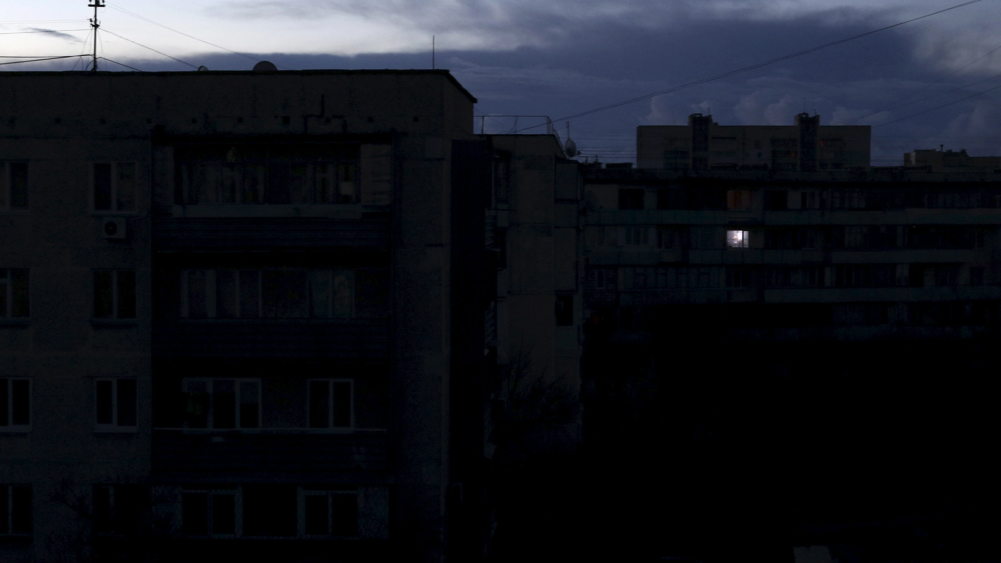 Edificios sin luz tras un apagón eléctico