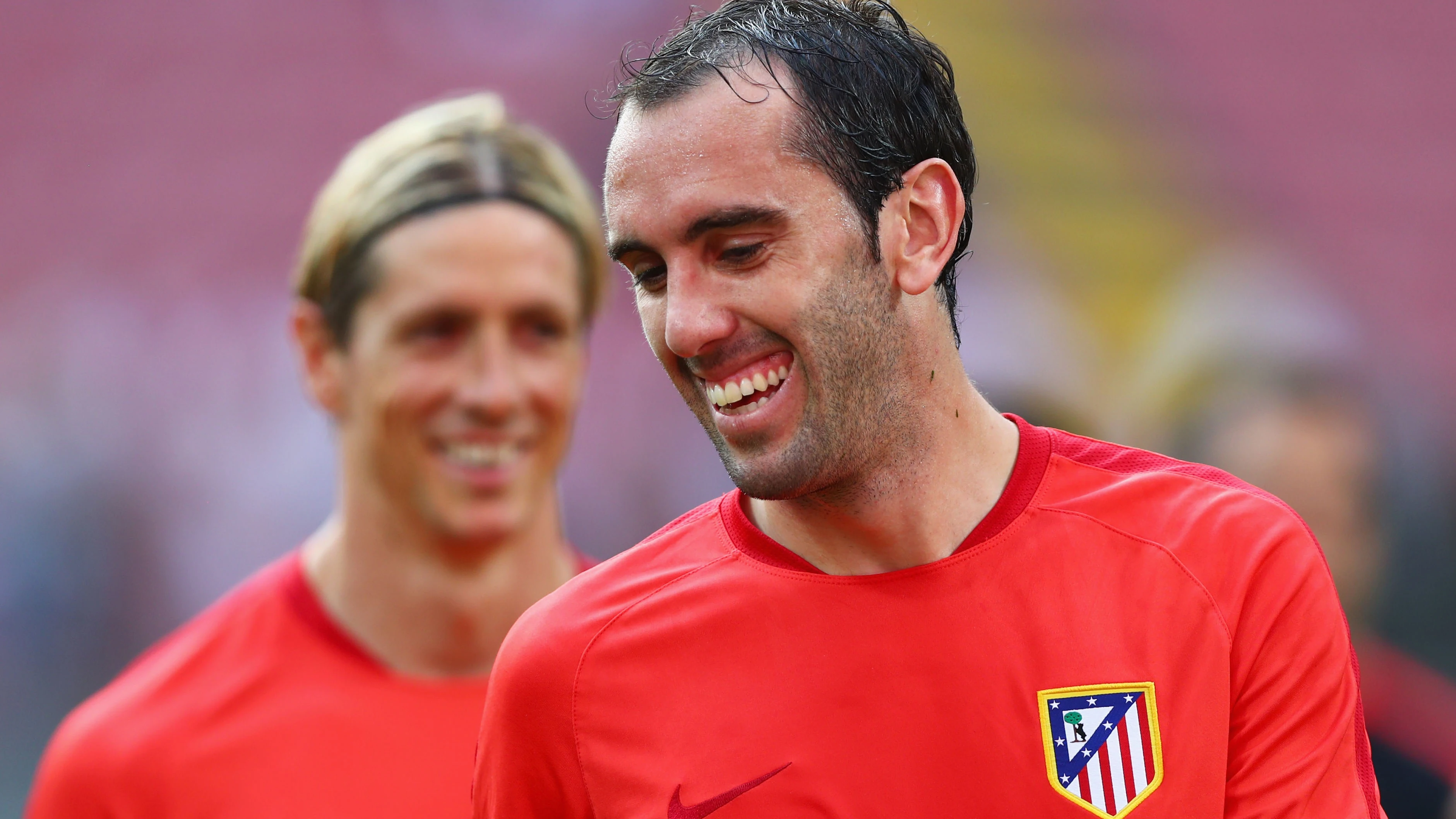 Diego Godín sonríe en un entrenamiento del Atlético de Madrid