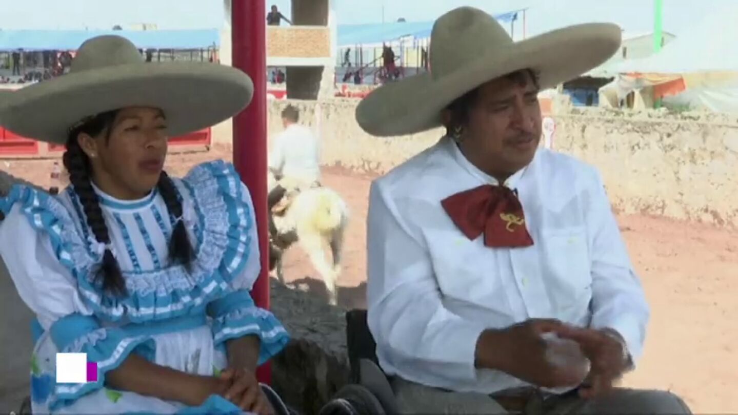 Frame 14.874212 de: El sue&ntilde;o de Salvador: a pesar de su silla de ruedas, se convertirse en un 'charro mexicano' gracias a un 'pararrodeo'