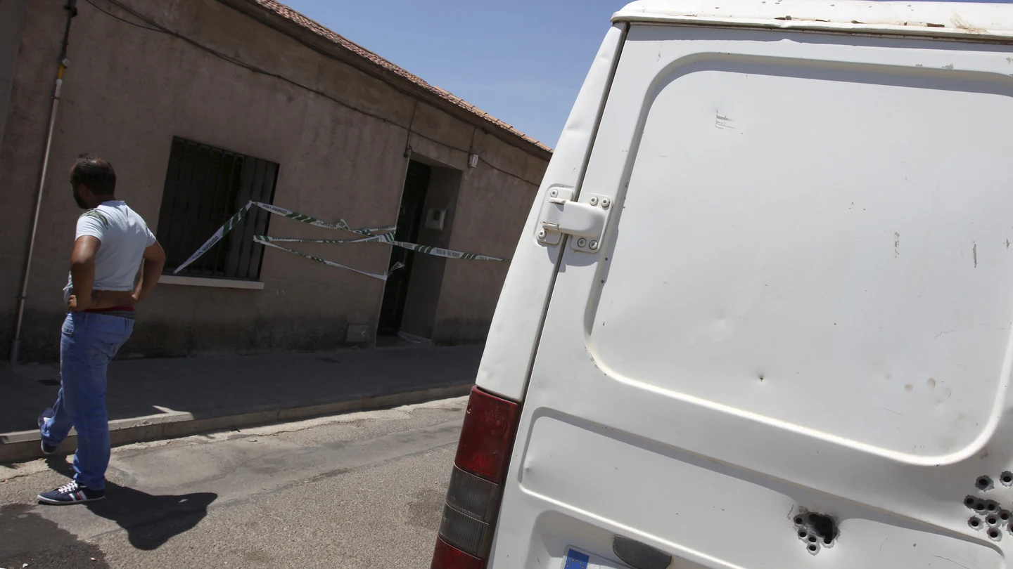 Fachada de la vivienda donde sucedieron los hechos Fachada de la vivienda donde sucedieron los hechos