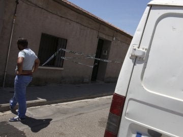 Fachada de la vivienda donde sucedieron los hechos Fachada de la vivienda donde sucedieron los hechos