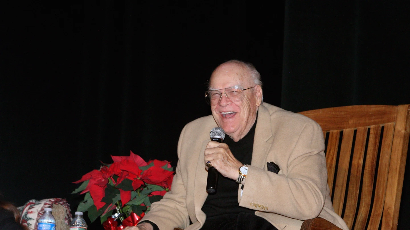 David Huddleston David Huddleston