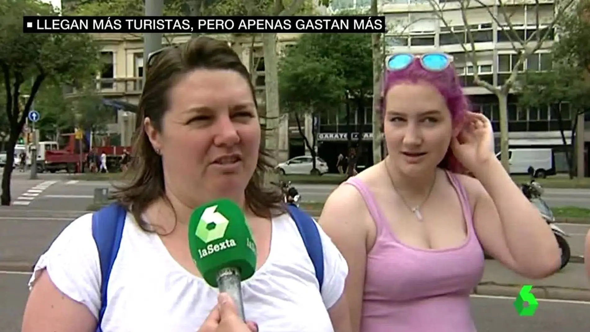 Dos turistas en España