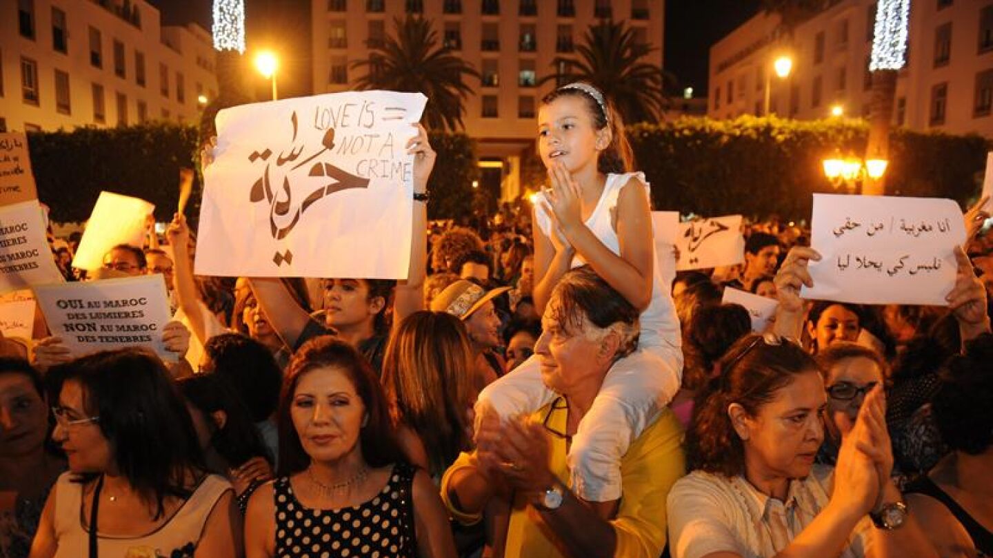 Ciudadanos marroqu&iacute;es protestan contra la detenci&oacute;n