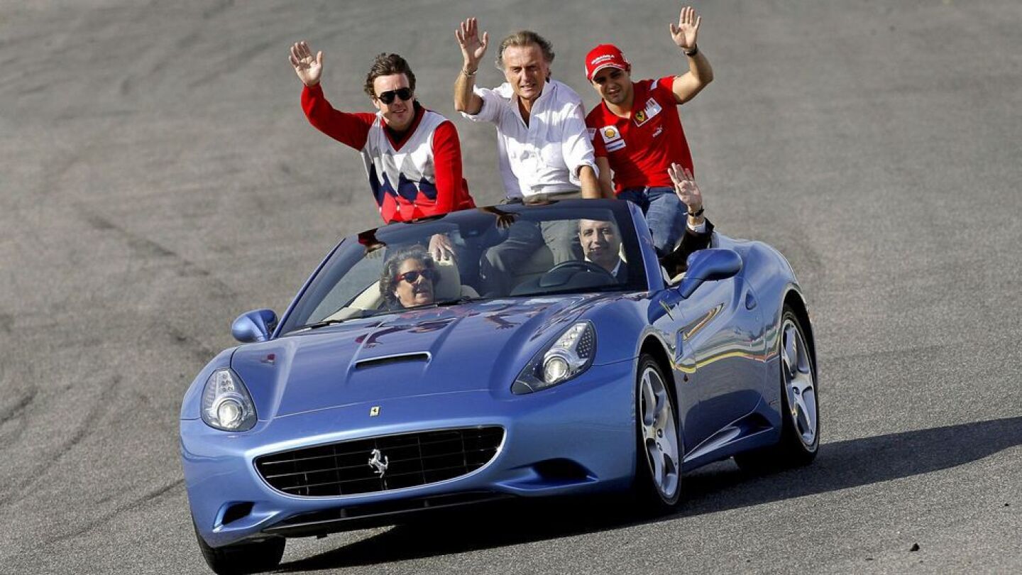 Rita Barber&aacute; y Francisco Camps, en el circuito de F&oacute;rmula 1 de Valencia