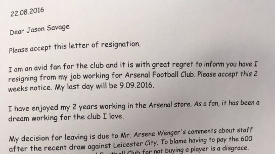 Dimite para que Wenger pueda fichar