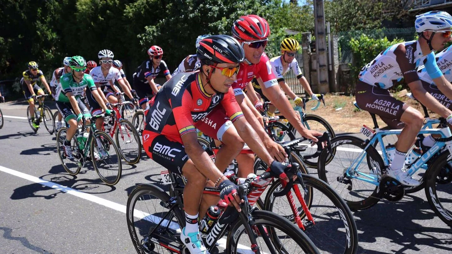 El colombiano Atapuma, nuevo líder de la Vuelta a España El colombiano Atapuma, nuevo líder de la Vuelta a España