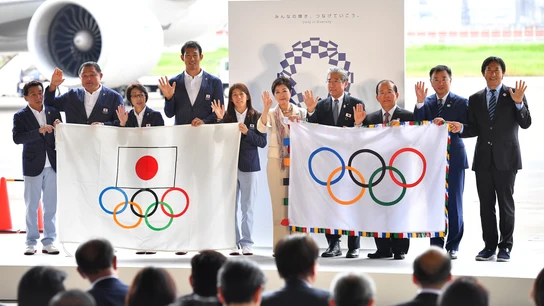 La bandera olímpica llega Tokio La bandera olímpica llega Tokio