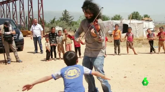 Frame 1.433525 de: VIOLISTA EL LIBANO Frame 1.433525 de: VIOLISTA EL LIBANO