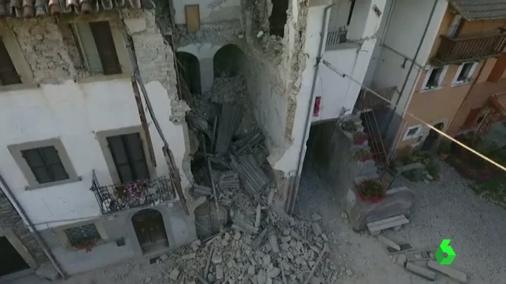 Frame 91.236008 de: MIEDO TERREMOTO Frame 91.236008 de: MIEDO TERREMOTO
