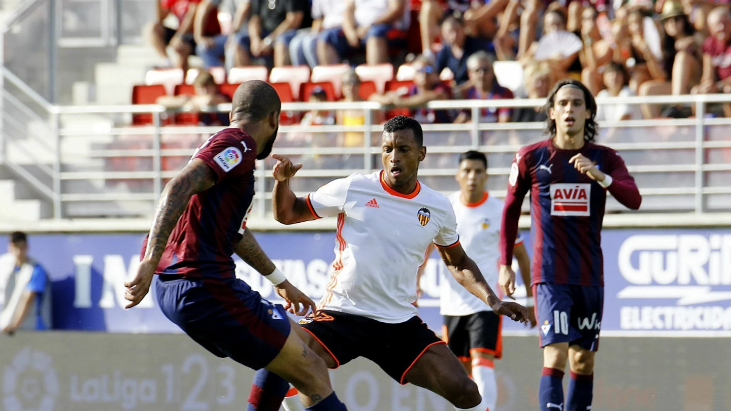 Nani, ante el Eibar Nani, ante el Eibar