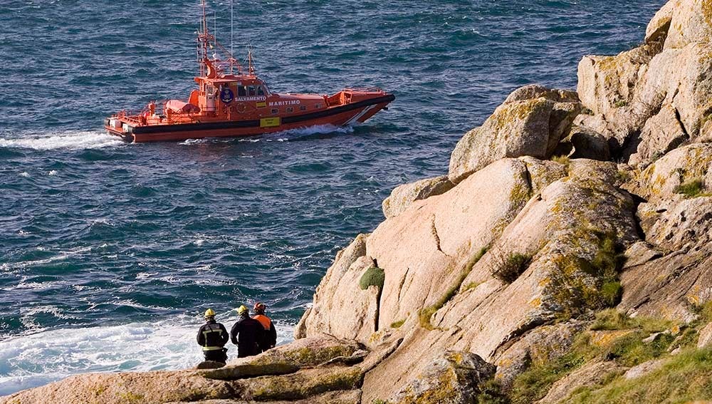 Buscan a un percebeiro desaparecido en la costa de A Guarda, Pontevedra