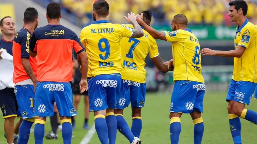 Las Palmas celebrando el gol de Boateng ante el Granada