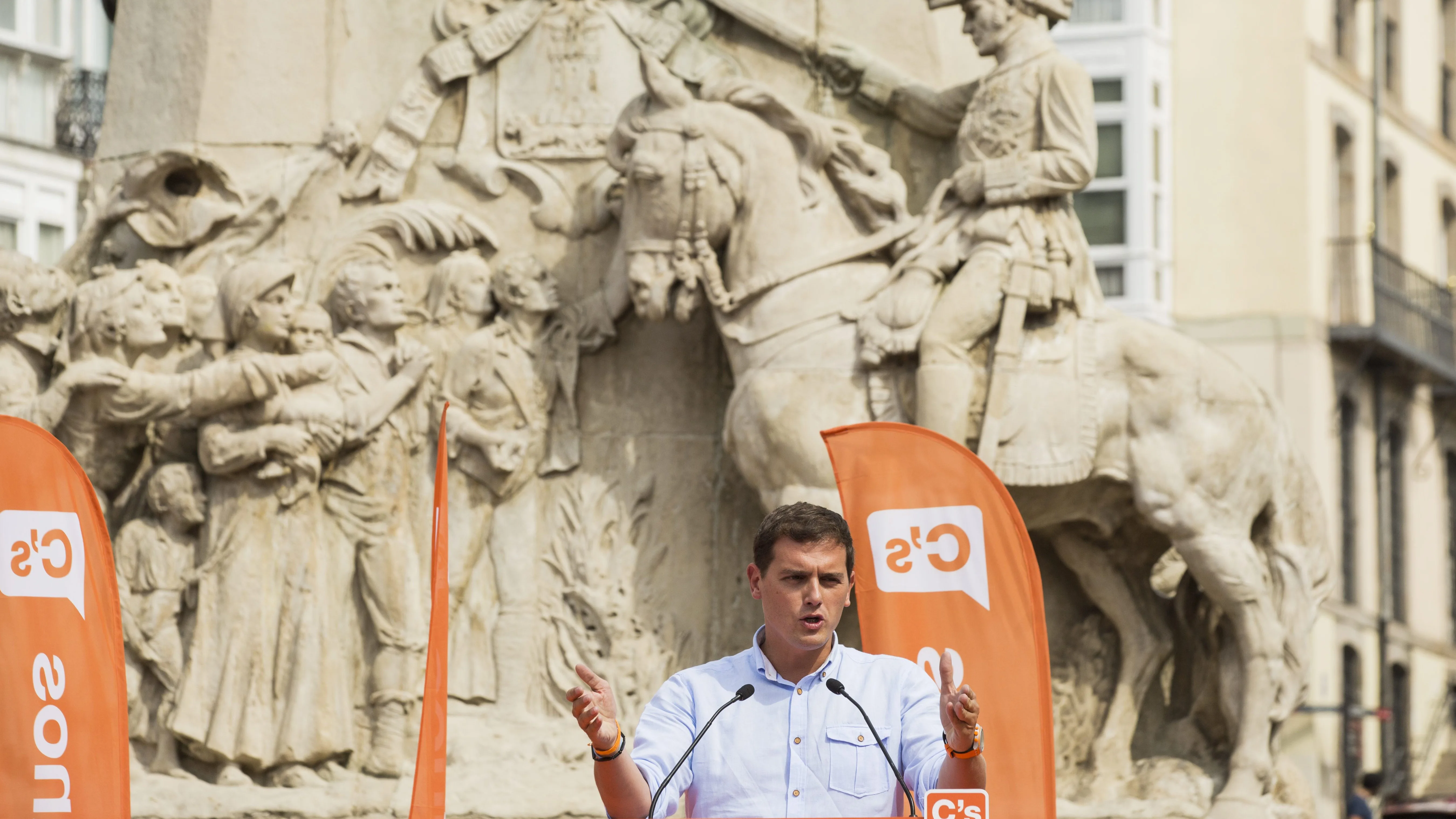 El presidente de Ciudadanos, Albert Rivera,durante el acto político celebrado en Vitoria