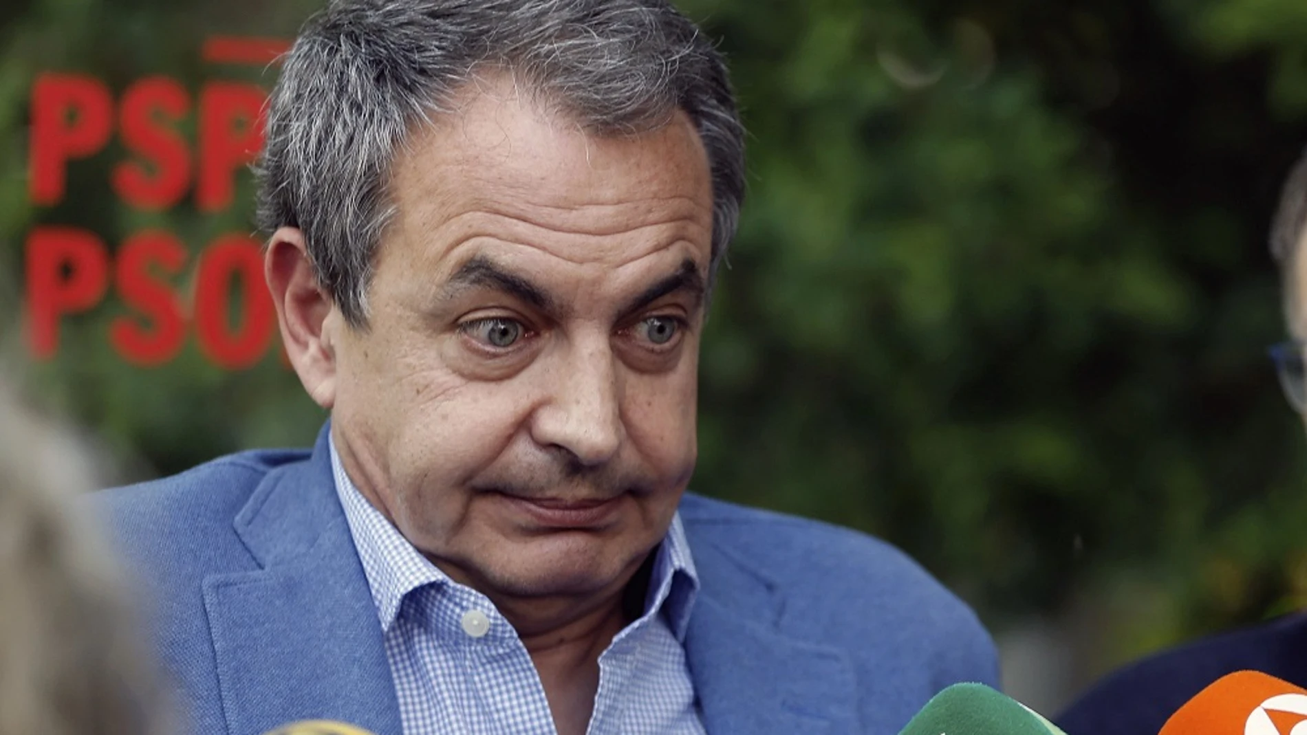Zapatero llama al pacto entre partidos antes de unas terceras elecciones