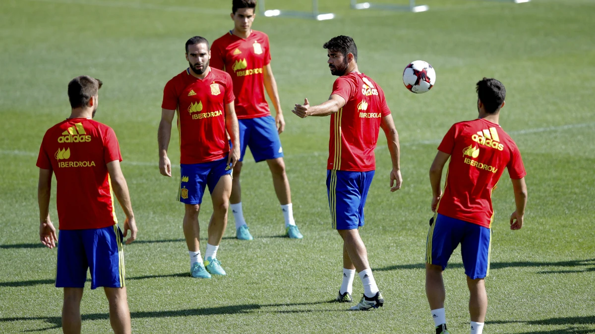 Diego Costa, en un entrenamiento con España