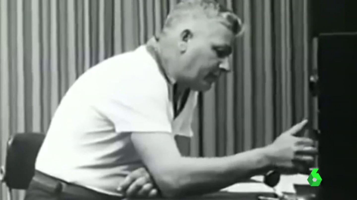 Im&aacute;genes del experimento de las descargas de Stanley Milgram.