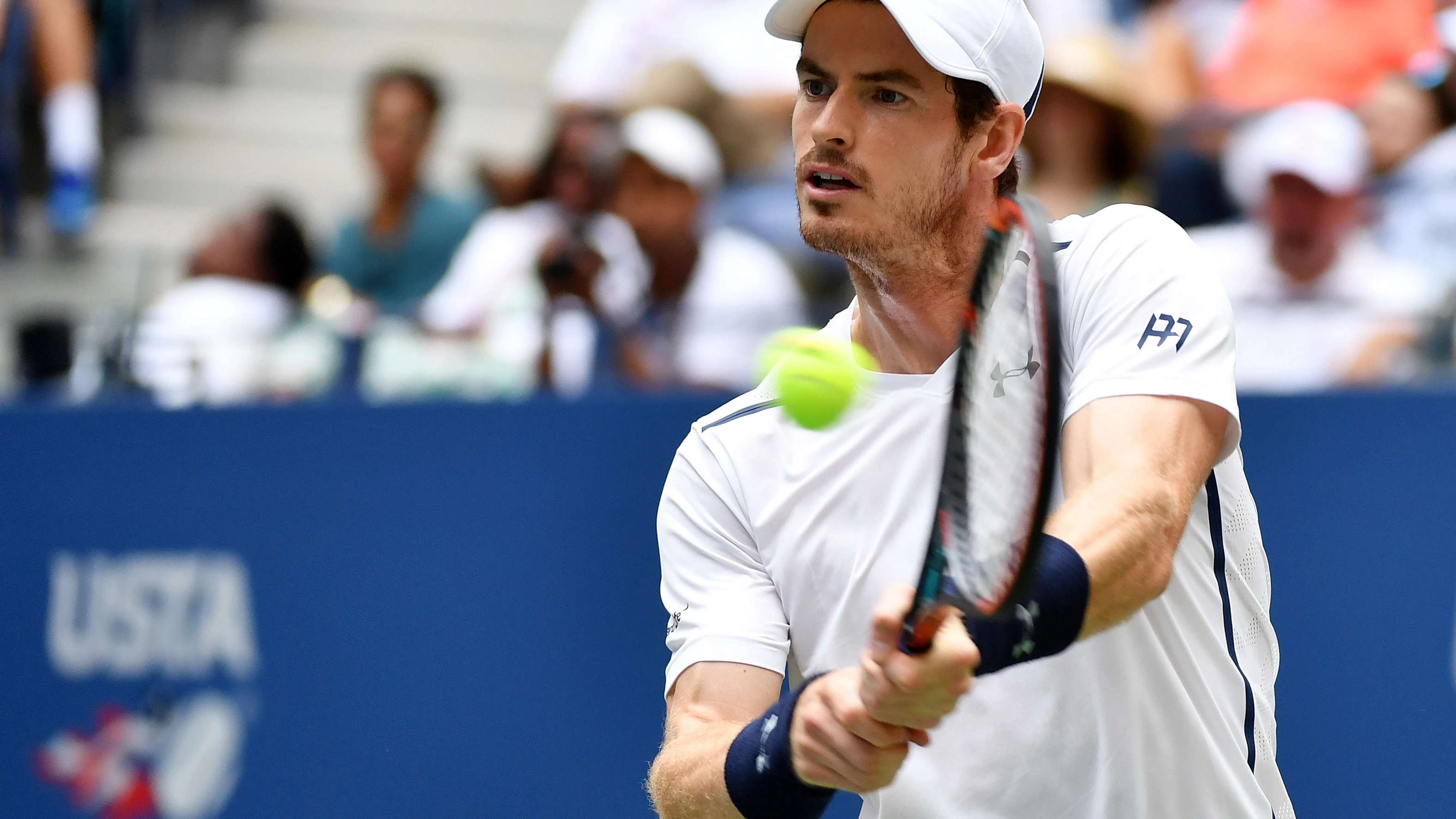 Andy Murray se impuso a Paolo Lorenzi tras más de tres horas de partido