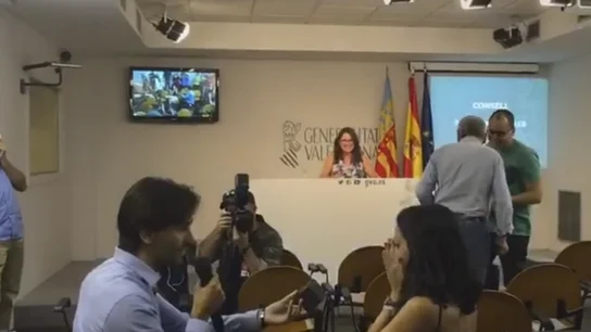 Rueda de prensa de Mónica Oltra Rueda de prensa de Mónica Oltra