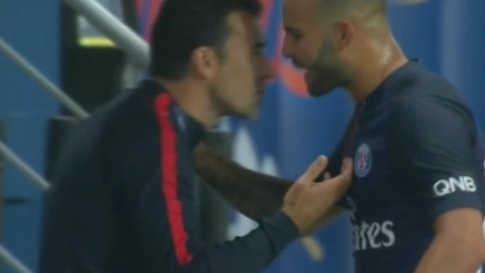 Jesé, enfadado tras ser sustituido Jesé, enfadado tras ser sustituido