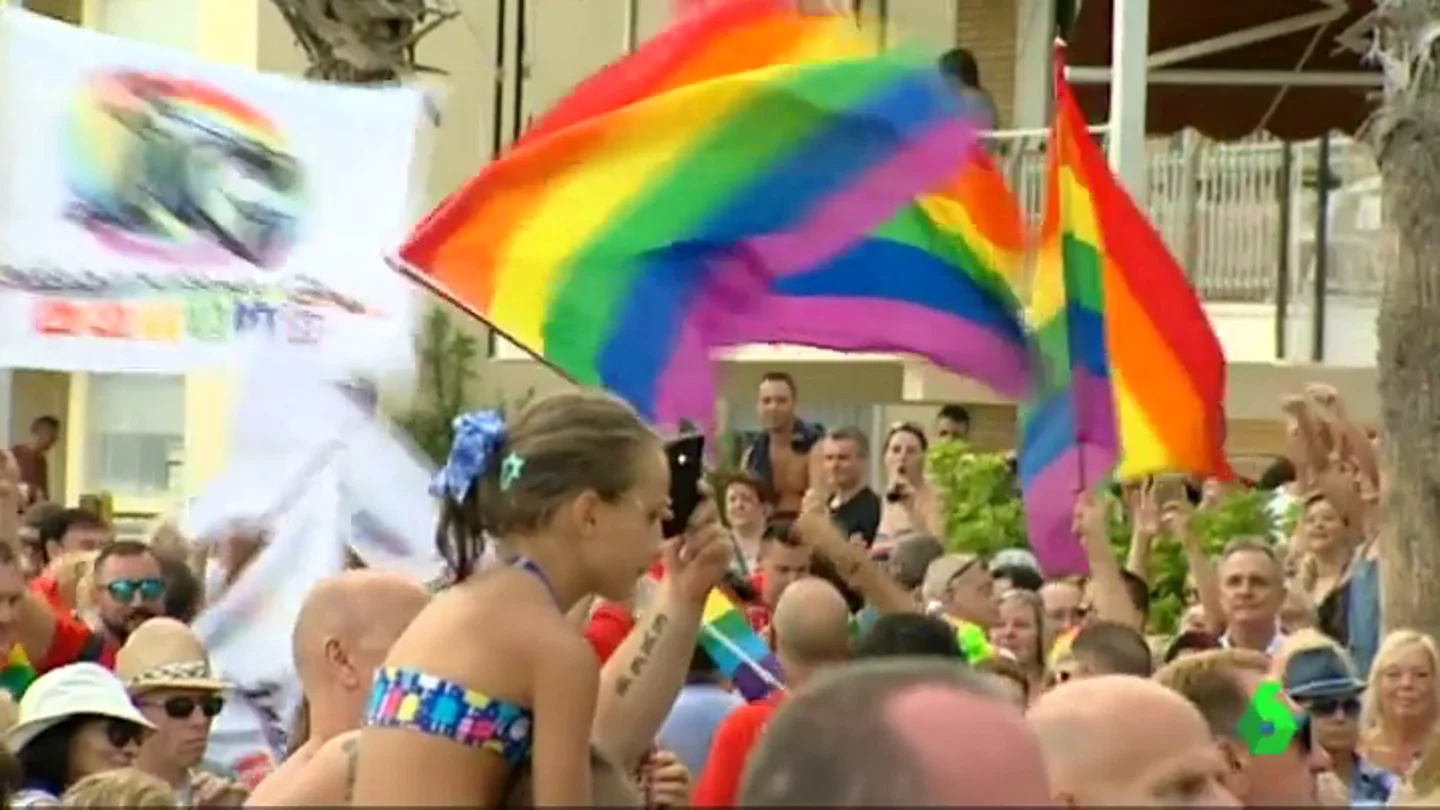 Frame 23.873728 de: ORGULLO BENIDORM Frame 23.873728 de: ORGULLO BENIDORM
