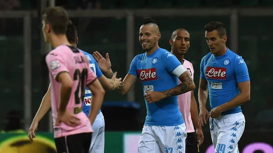 Marek Hamsik abrió el marcador ante el Palermo Marek Hamsik abrió el marcador ante el Palermo