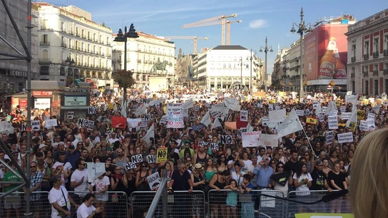 La Puerta del Sol durante la marcha antitaurina La Puerta del Sol durante la marcha antitaurina