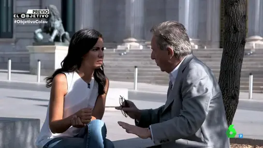 Iñaki Gabilondo, a las puertas del Congreso, junto a Ana Pastor Iñaki Gabilondo, a las puertas del Congreso, junto a Ana Pastor