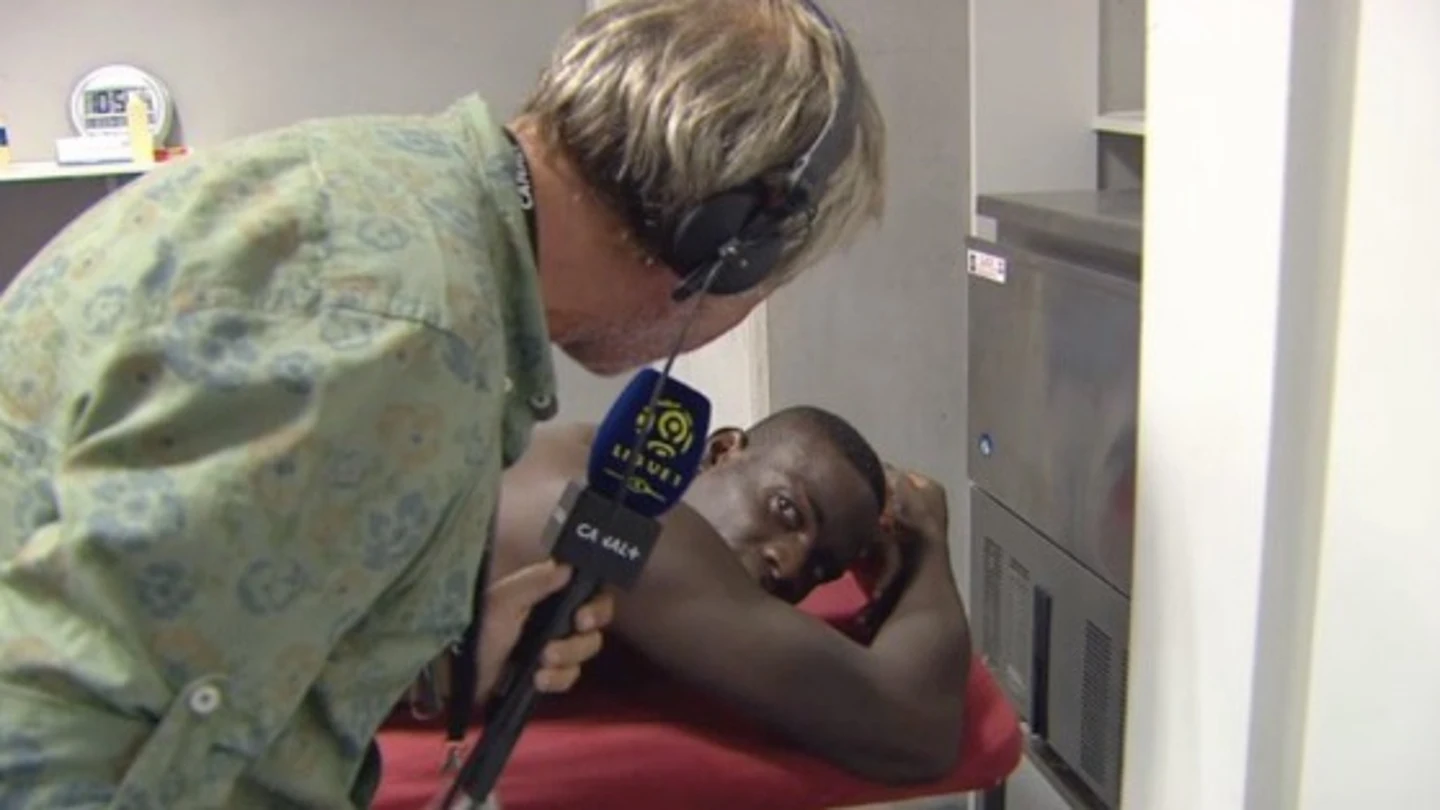 La surrealista entrevista a Balotelli tras su doblete con el Niza. La surrealista entrevista a Balotelli tras su doblete con el Niza.
