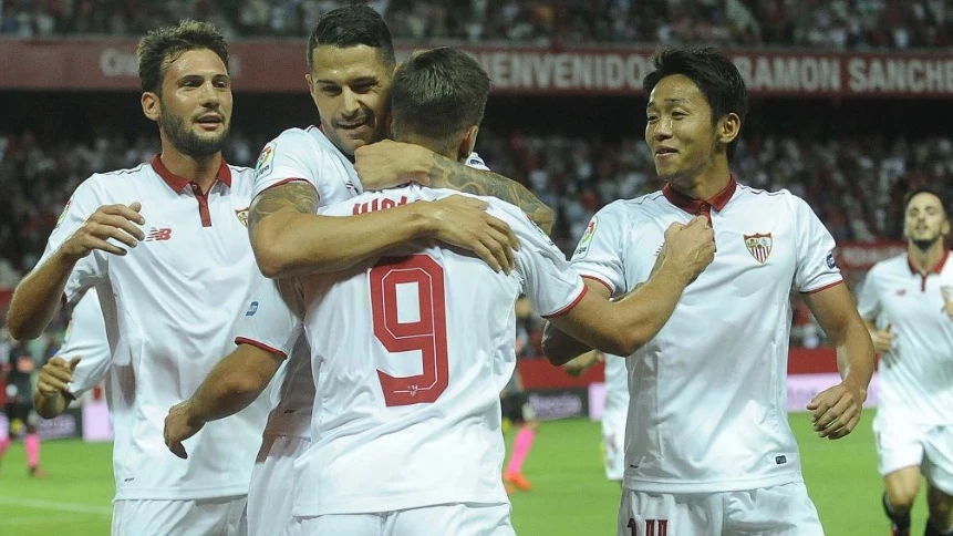 Vietto celebra un gol con el Sevilla Vietto celebra un gol con el Sevilla