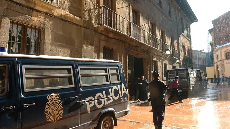 Fachada de La Audiencia Provincial de Oviedo