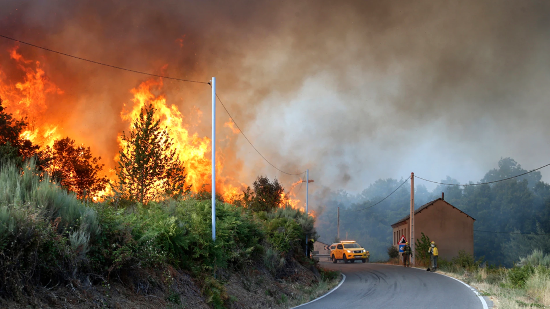 Incendio forestal en la comarca de El Bierzo