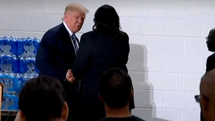Una monja manda callar a Trump