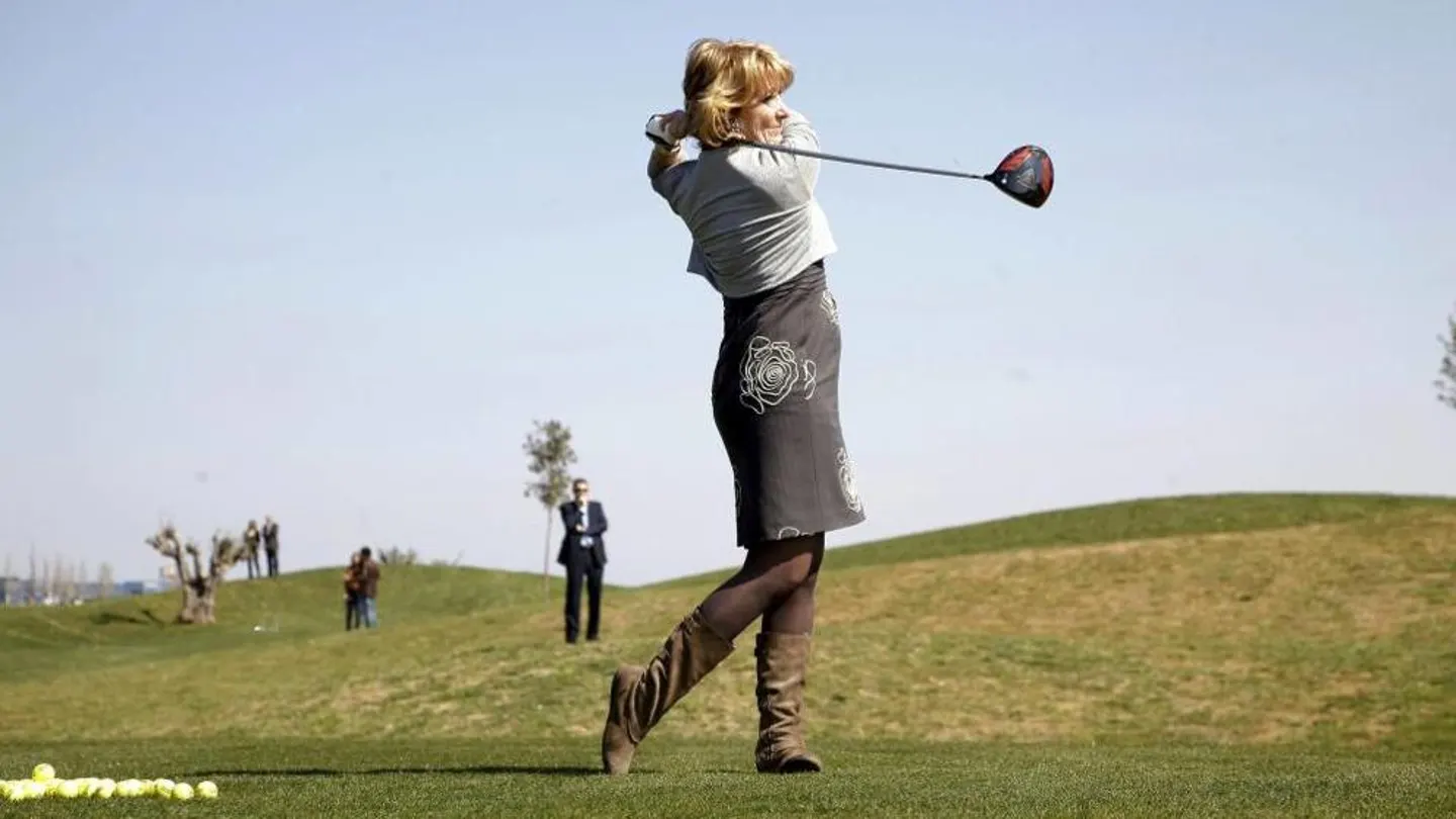 Esperanza Aguirre, en la inauguración de un campo de Golf Esperanza Aguirre, en la inauguración de un campo de Golf