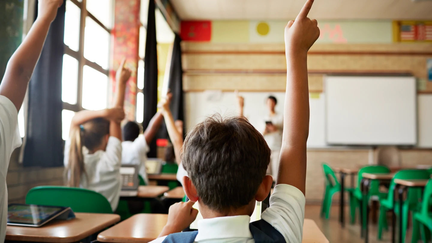Niños durante una clase Niños durante una clase