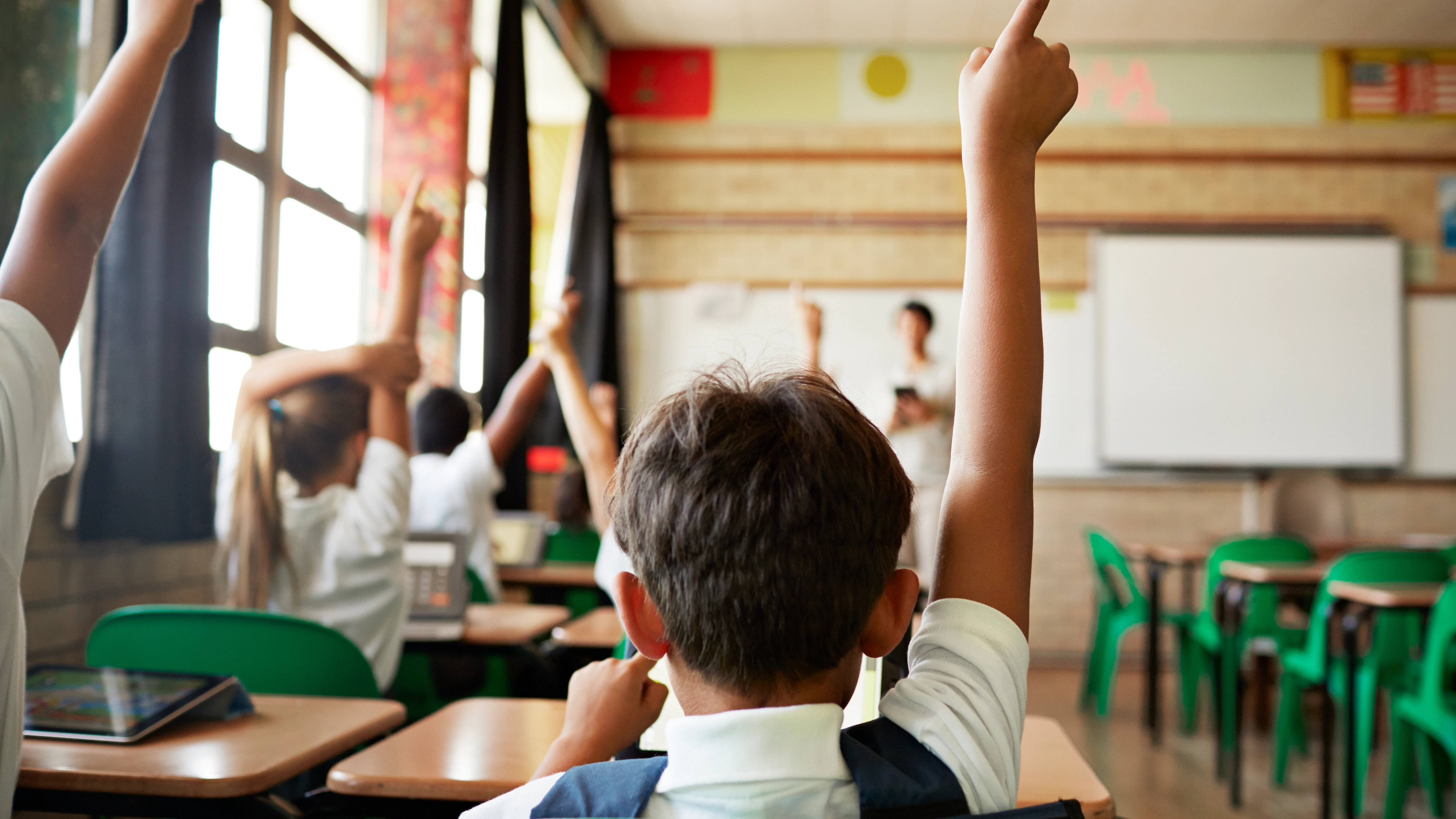 Niños durante una clase 