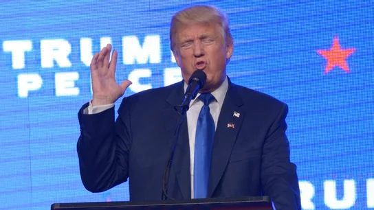 El candidato a la presidencia de los Estados Unidos por el partido republicano, Donald Trump en un evento de campaña en el James L. Knight Center en Miami El candidato a la presidencia de los Estados Unidos por el partido republicano, Donald Trump en un evento de campaña en el James L. Knight Center en Miami