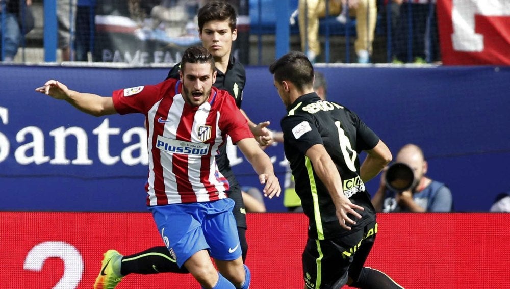 Koke, en acción ante el Sporting