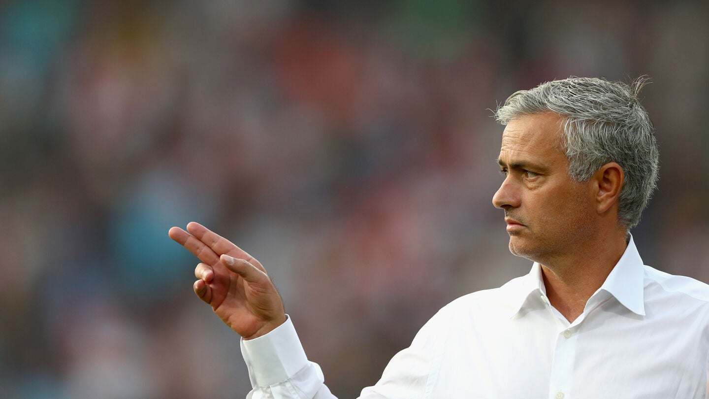 Mourinho conf&iacute;a en que Pogba mejorar&aacute; con la ayuda del equipo