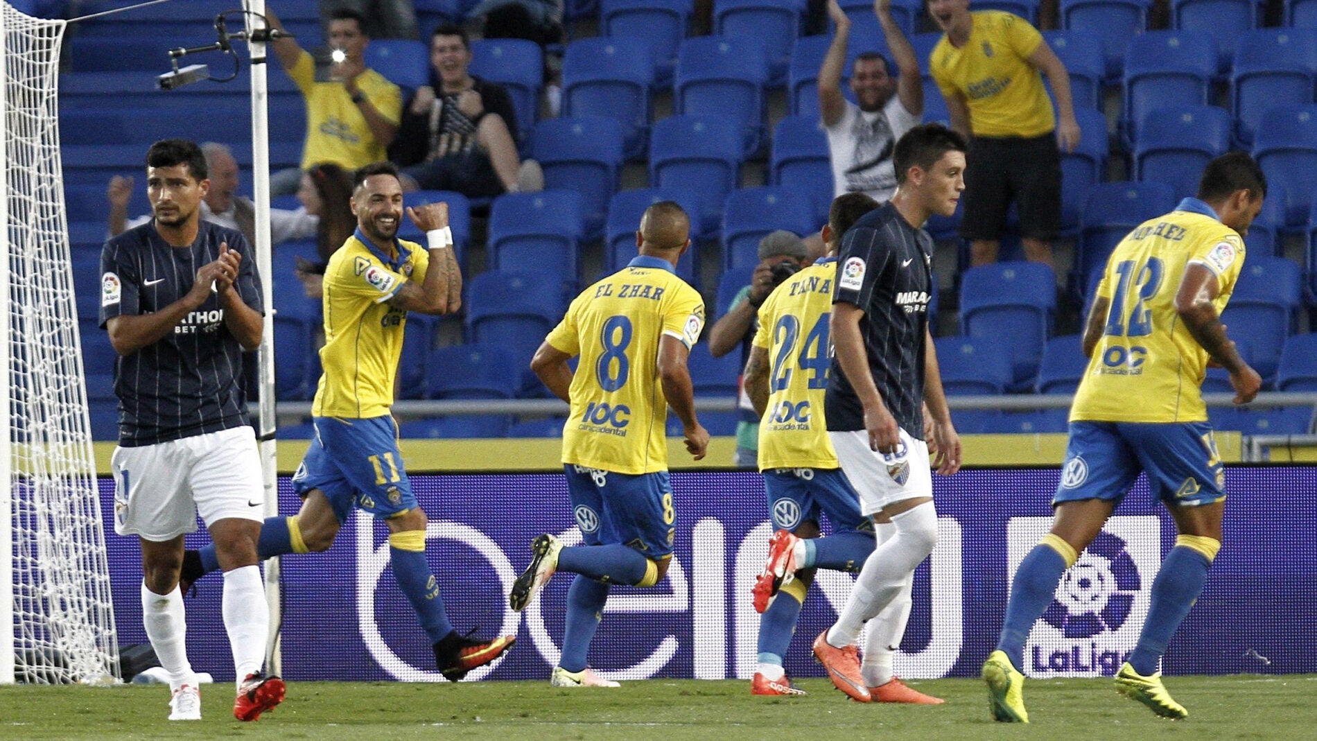 Momo celebra el gol de la victoria frente al Málaga