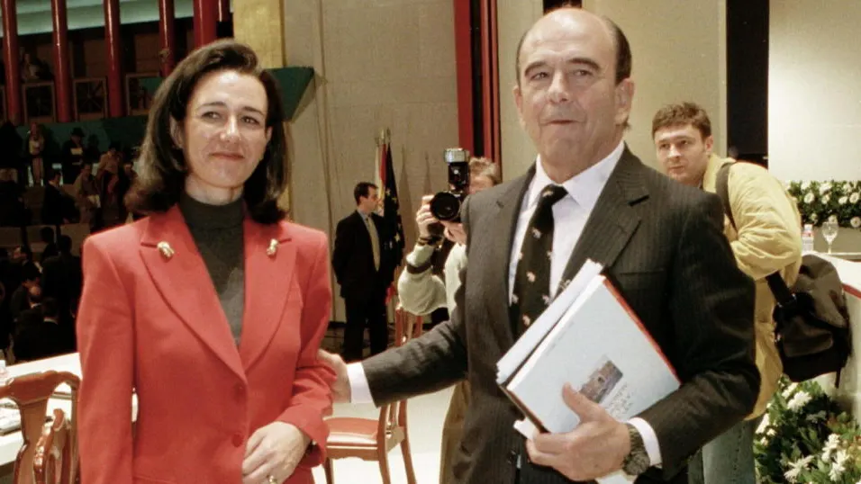 Patricia Botín con su padre Emilio Botín en una imagen de archivo