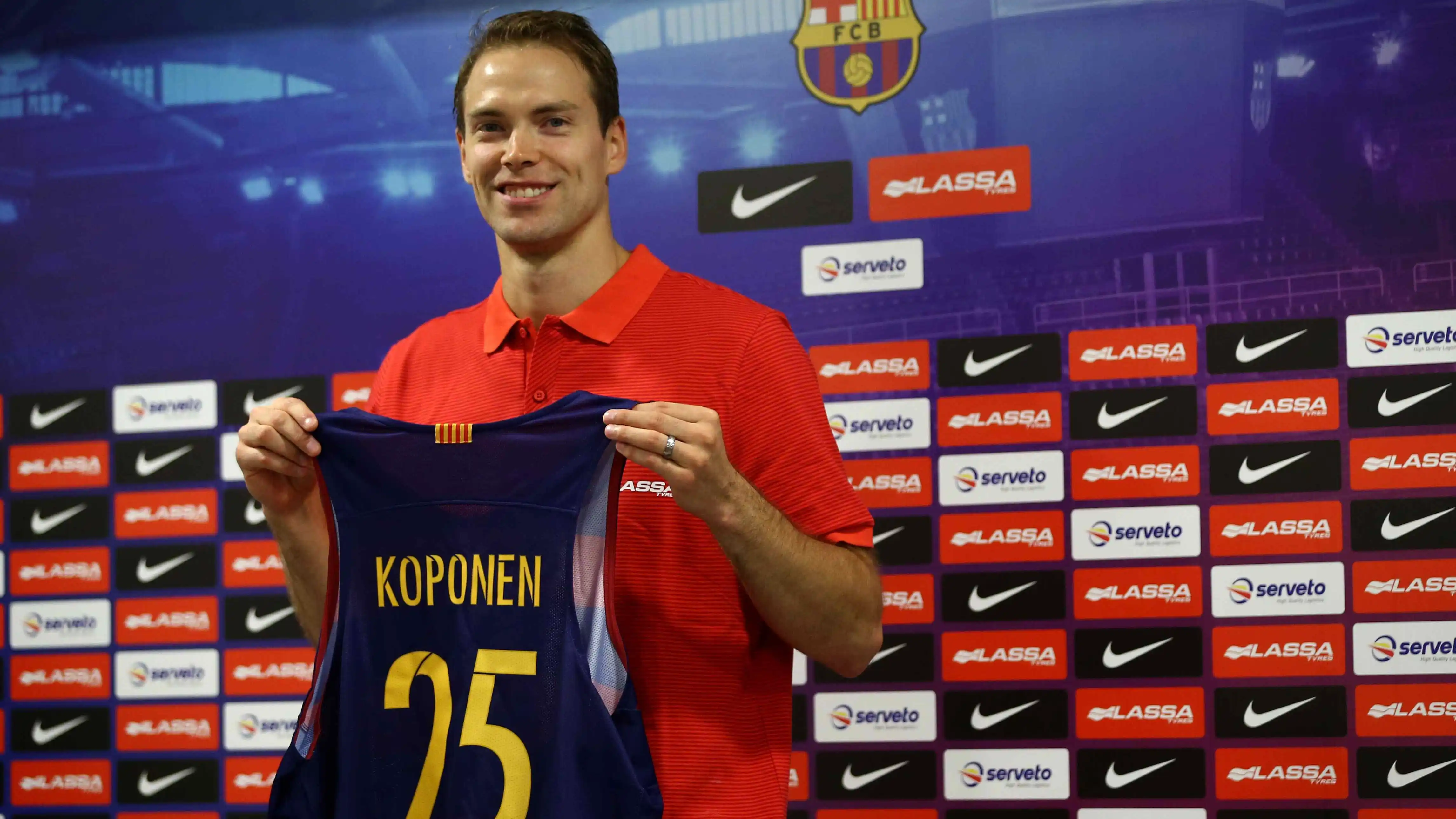 Koponen, jugador del F.C Barcelona Lassa