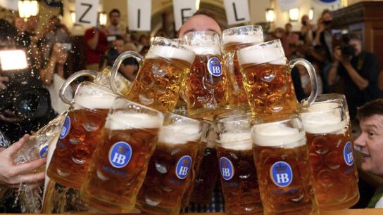 Imagen de un conjunto de cervezas 