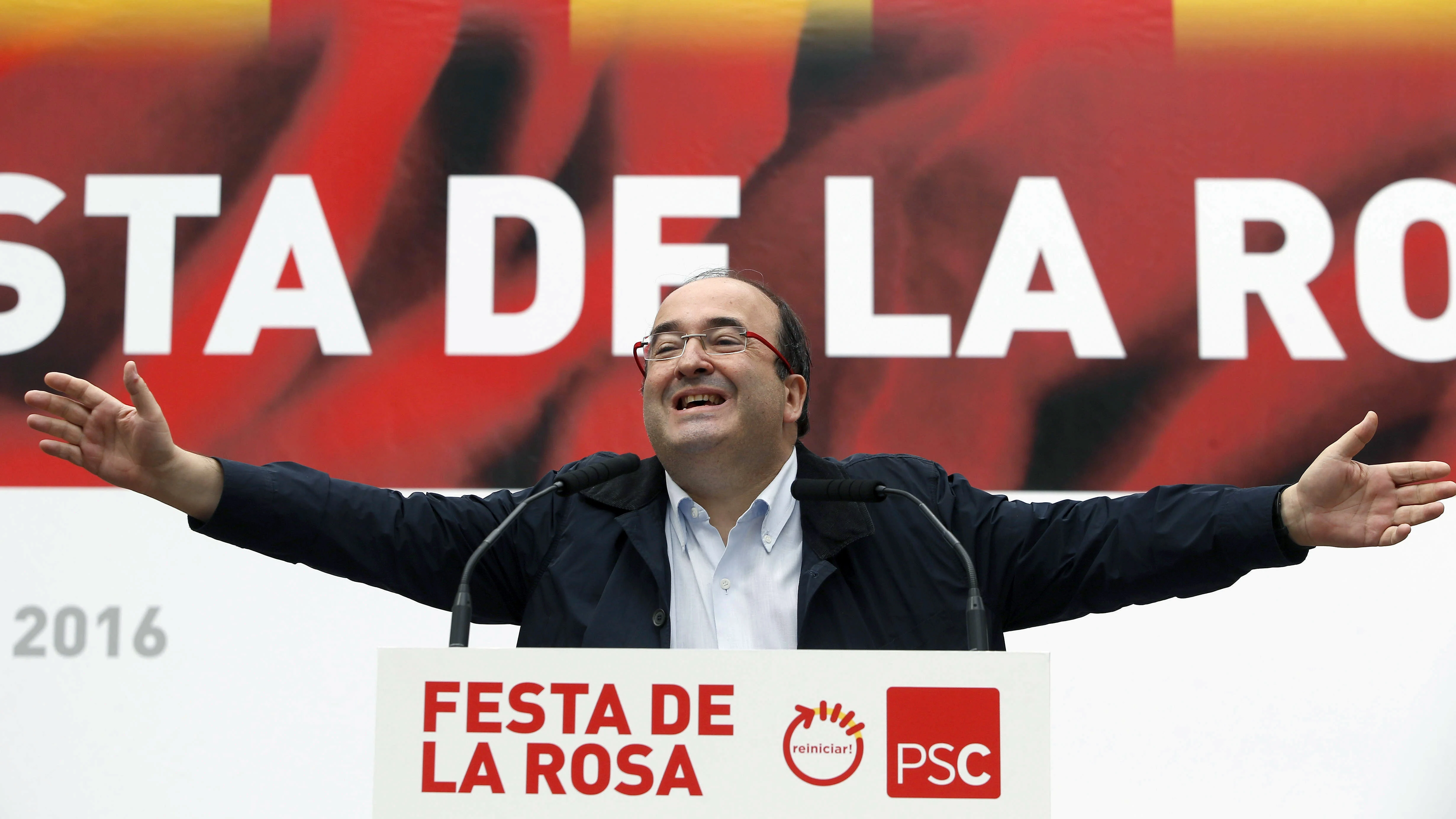 El secretario general del PSC, Miquel Iceta, durante su intervención en la fiesta de la Rosa del PSC