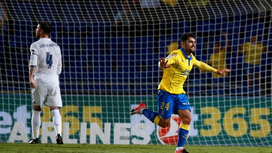 Tana celebra su gol contra el Real Madrid Tana celebra su gol contra el Real Madrid