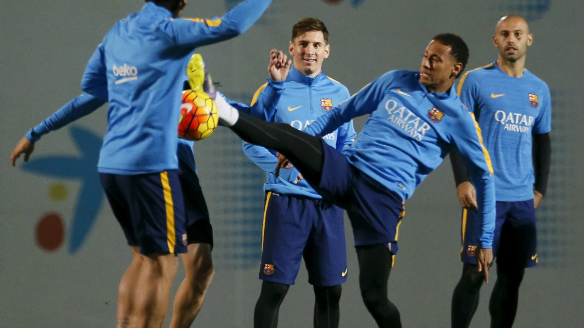 Messi, Neymar y Mascherano, durante un entrenamiento del Barcelona Messi, Neymar y Mascherano, durante un entrenamiento del Barcelona