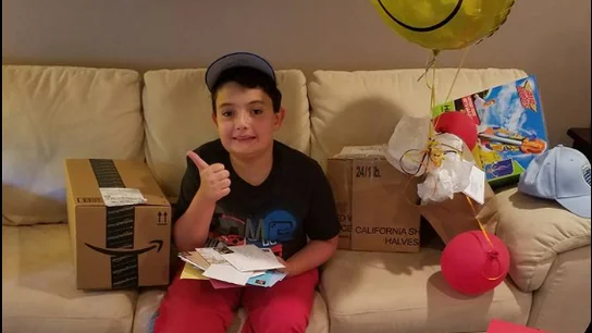 Christopher ha recibido miles de cartas desde la publicación del post Christopher ha recibido miles de cartas desde la publicación del post