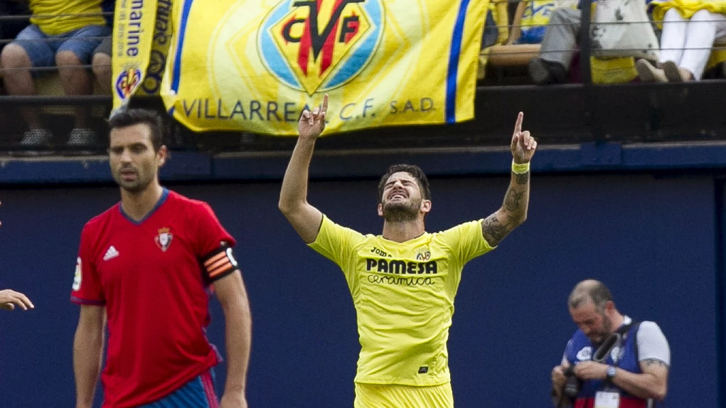 Pato celebra su gol ante el Osasuna Pato celebra su gol ante el Osasuna