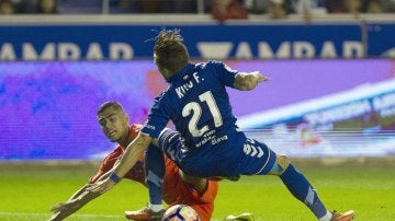 El Alavés vence al Granada en Mendizorroza