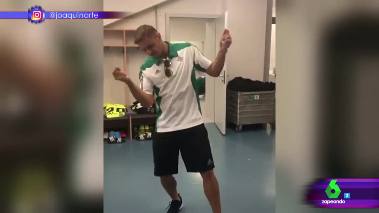 Joaqu&iacute;n baila reggaeton
